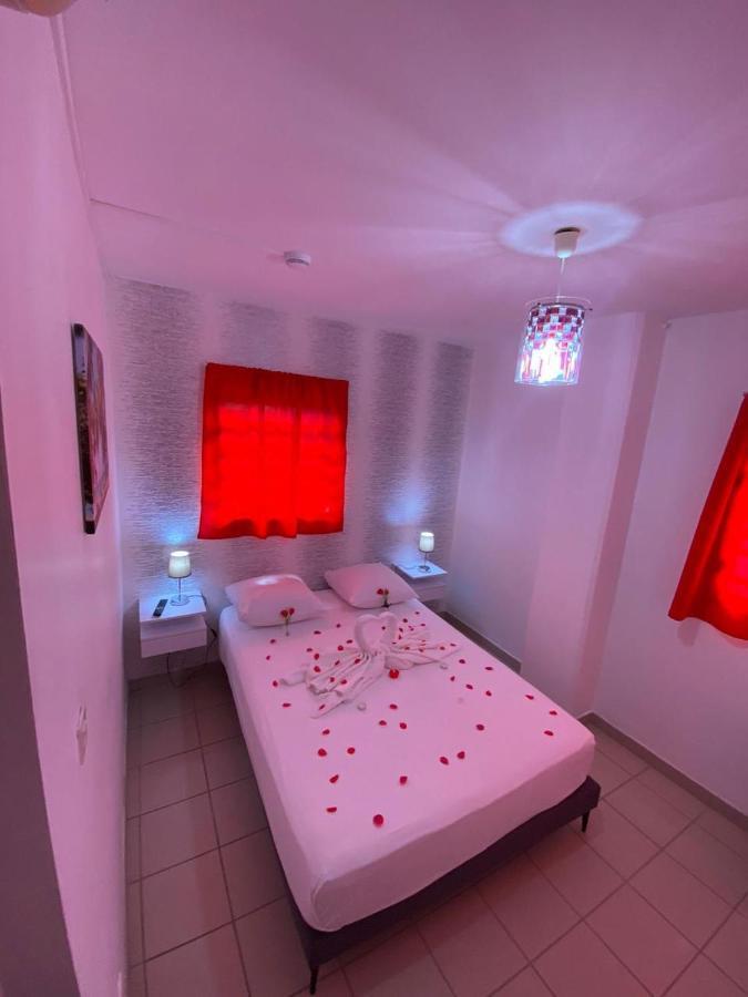 Hotel Le Channel Le Marin Экстерьер фото